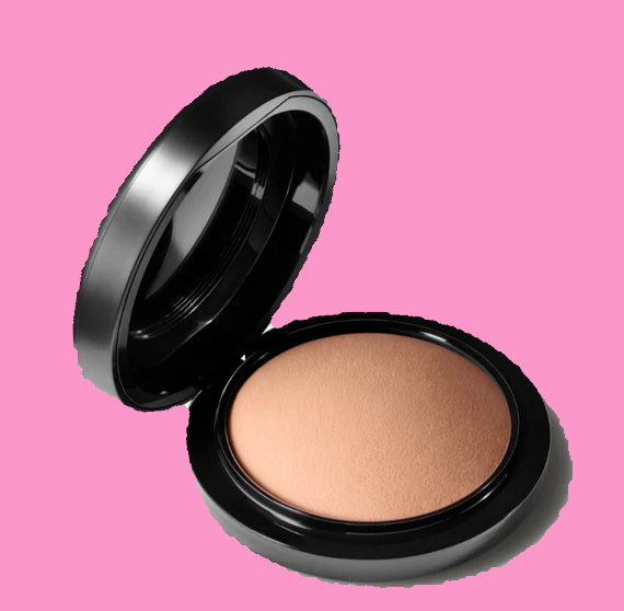 MAC Mineralize Skin Finish (Global Glow)