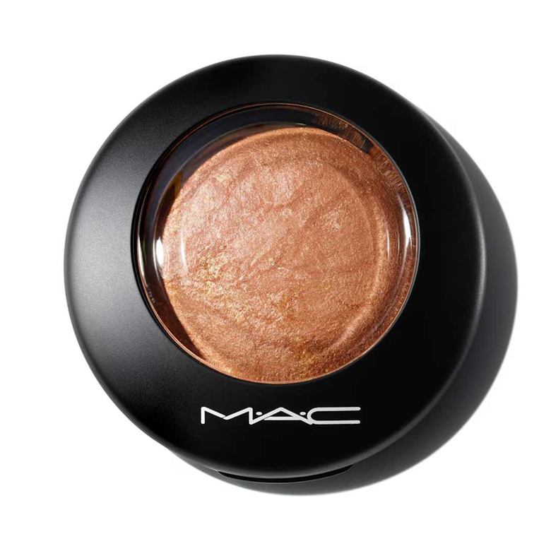 MAC Mineralize Skin Finish (Global Glow) - Image 4