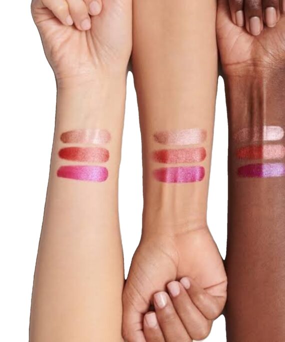 matte vs hydrating lipstick Pakistan